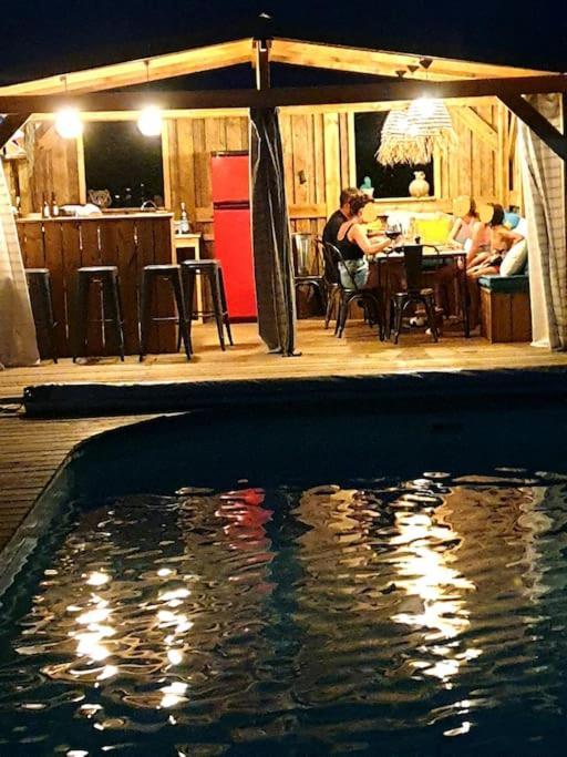 Chalet De Charme Avec Piscine Villa Aurade Bagian luar foto